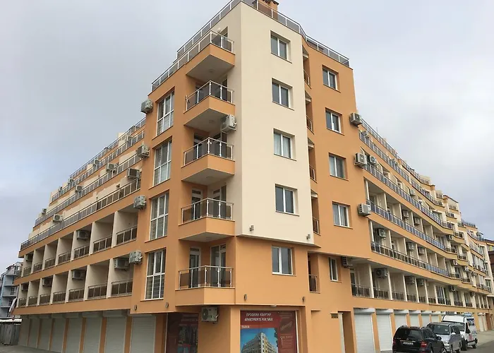 Апартамент Martin Поморие